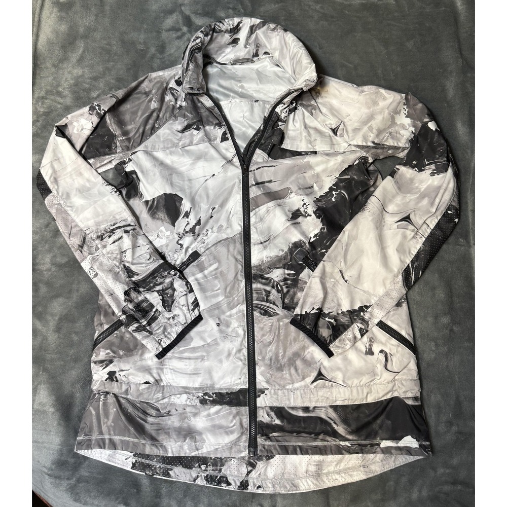 Lululemon‎ Jacket Womens 6 Gray Camo Pack It Up Hooded Miss Misty Windbreaker